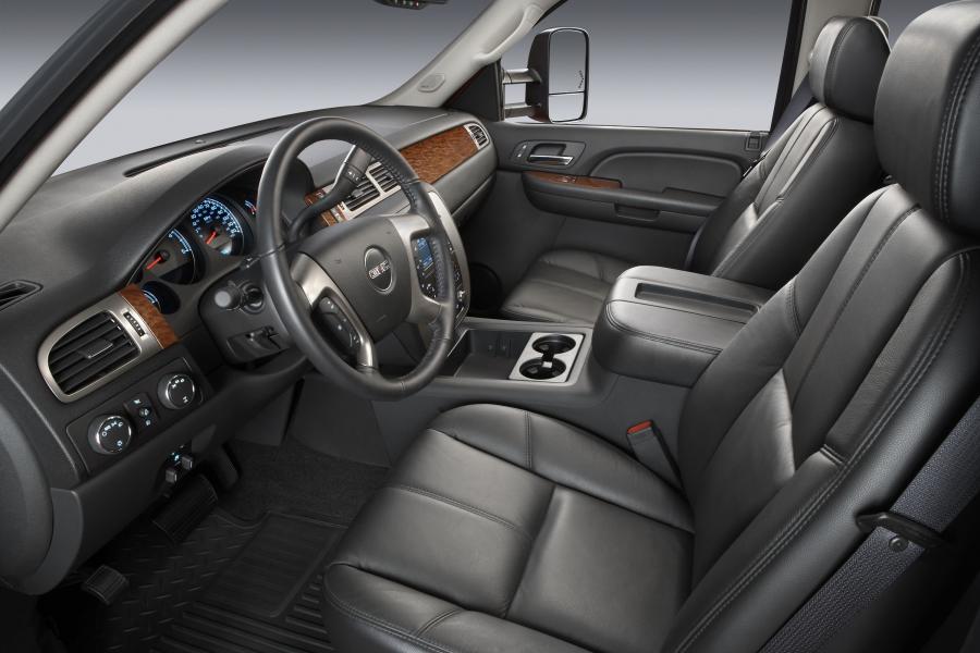  GMC Sierra 3500 HD 2008 года  (фото 20 из 36)